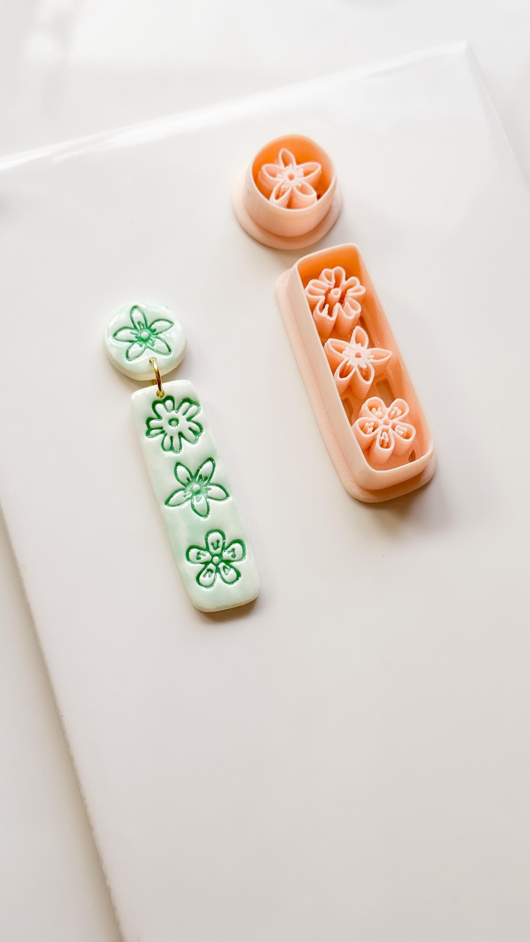 Mali Floral Bar Cutter: Slim Rectangle Floral for Polymer Clay
