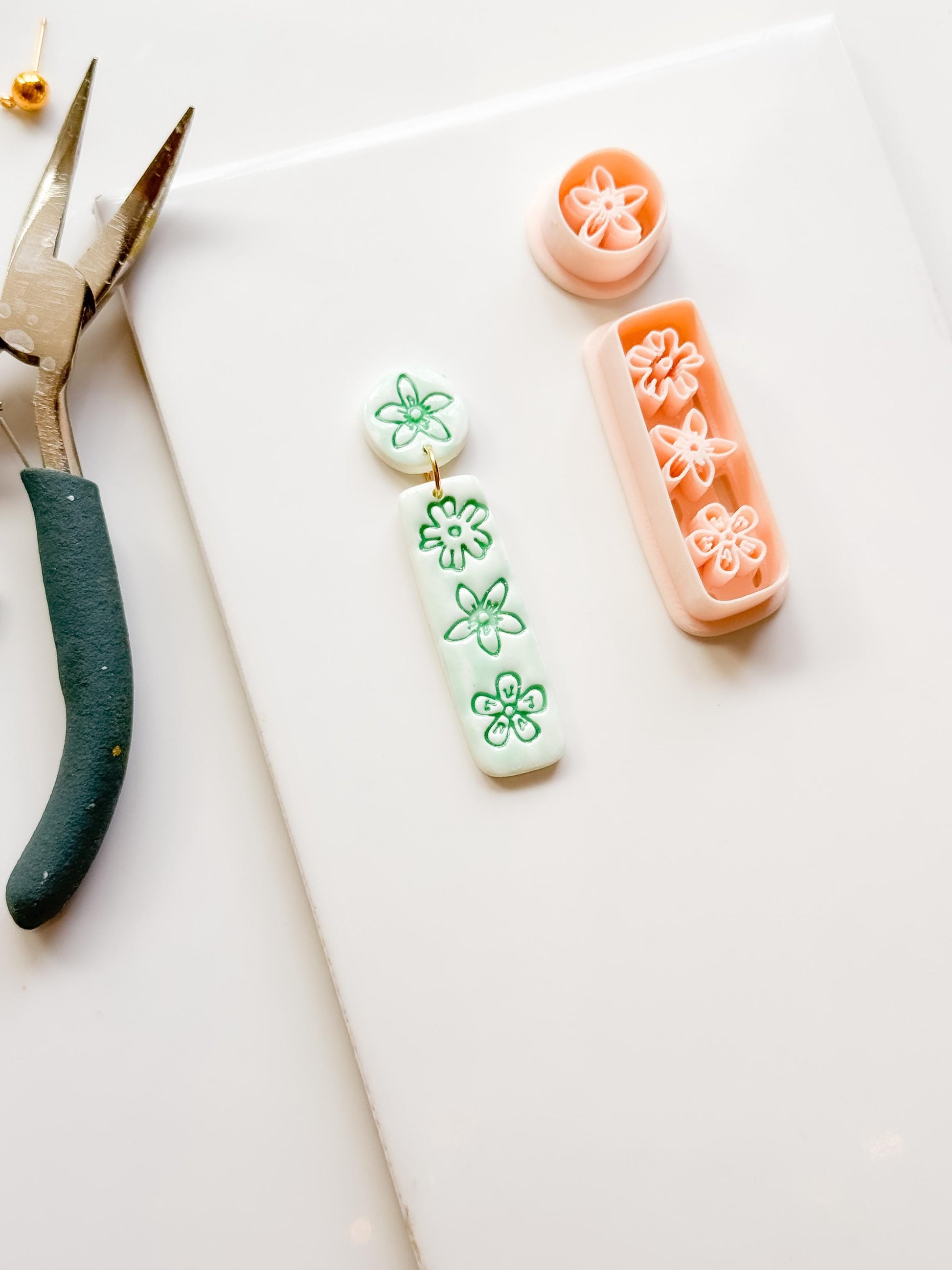 Mali Floral Bar Cutter: Slim Rectangle Floral for Polymer Clay