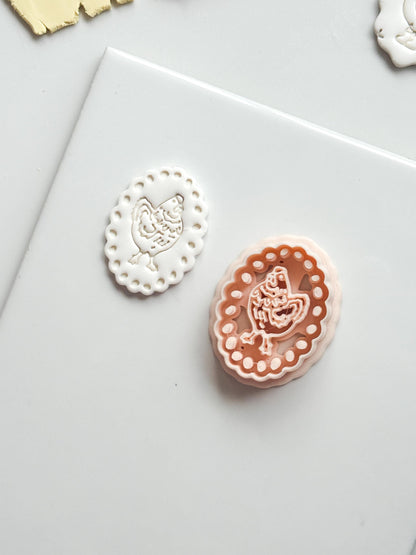 Pina Hen Cutter: Scalloped Oval Chicken Frame for Polymer Clay