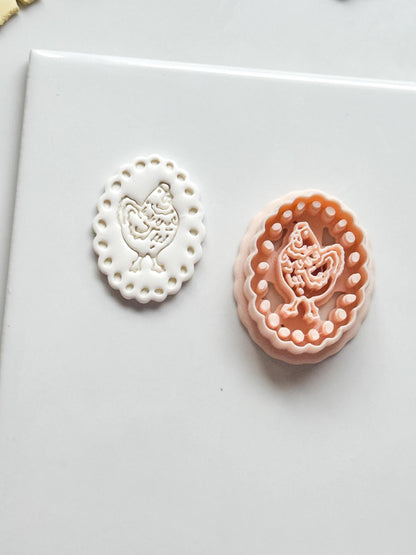 Pina Hen Cutter: Scalloped Oval Chicken Frame for Polymer Clay