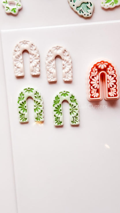 Arco Florale Clay Cutter: Floral Arch Shape for Polymer Clay