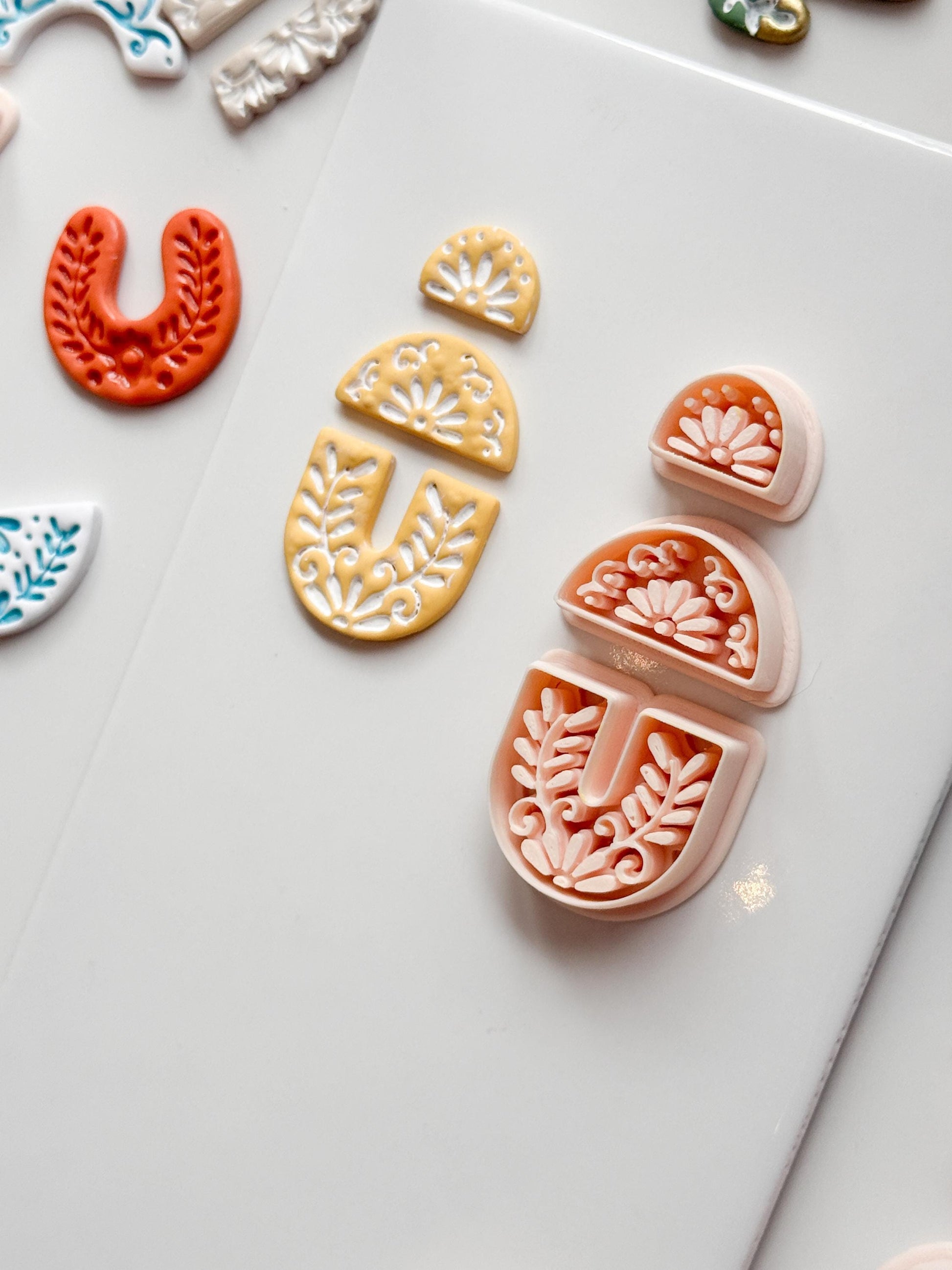Jardín Puebla Clay Cutter Set: Floral Arch and Half Circle for Polymer Clay
