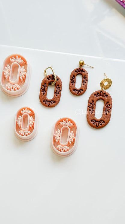 Olya Oval Cutter : Ornamental Oval Shape for Polymer Clay Earrings