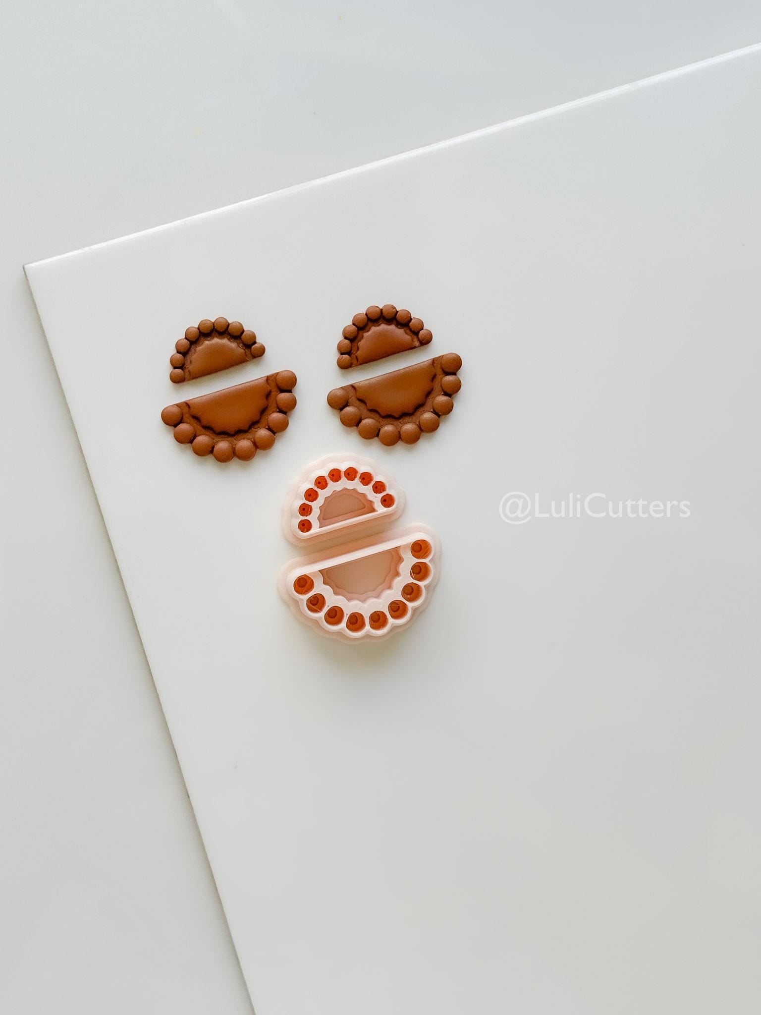 Beaded Jolie Cutter : Bead Fram Clay Cutter