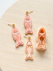 Sardine Chérie Cutter | Fish Bow Shape Tool for Polymer Clay