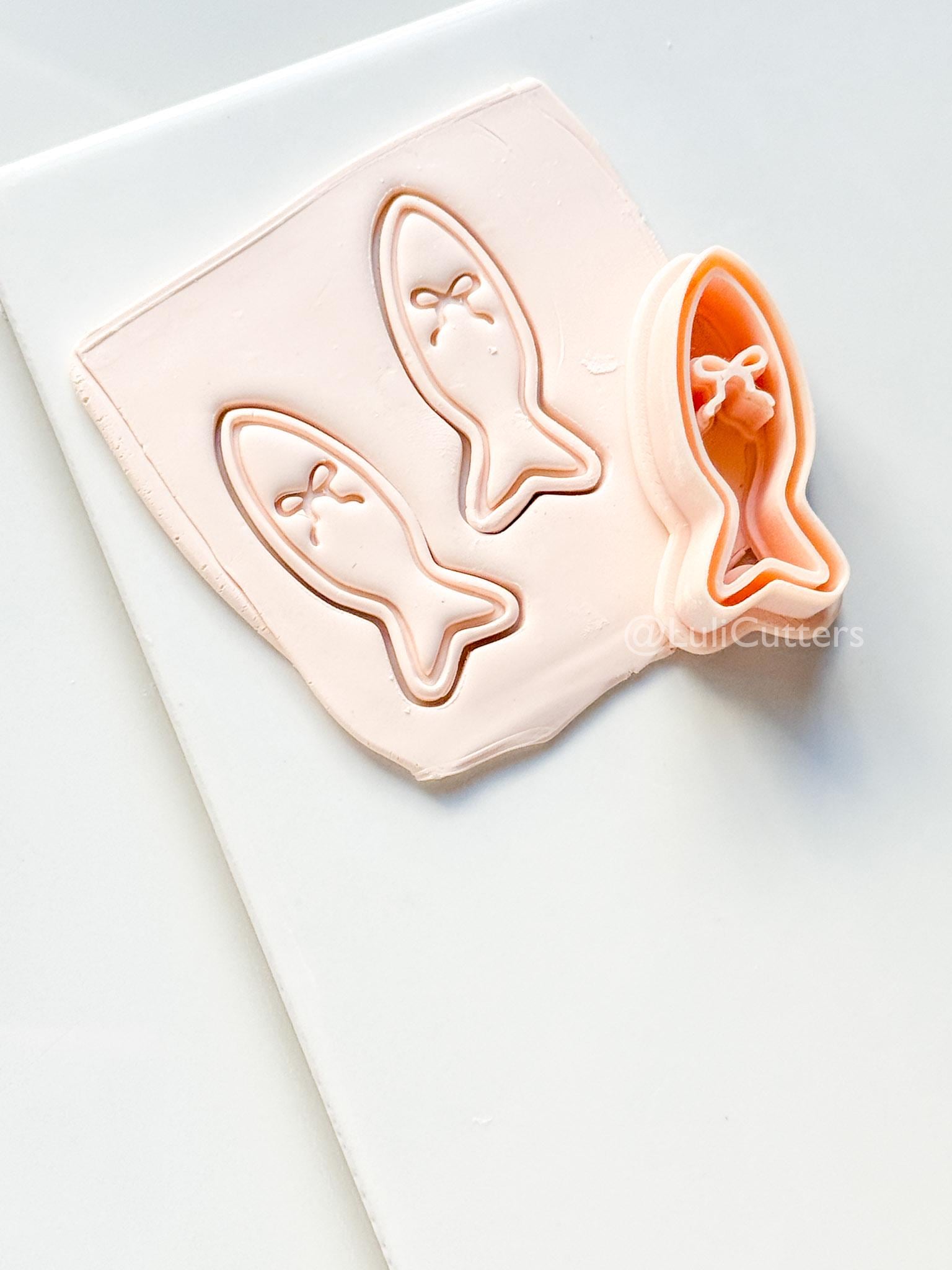 Sardine Chérie Cutter | Fish Bow Shape Tool for Polymer Clay