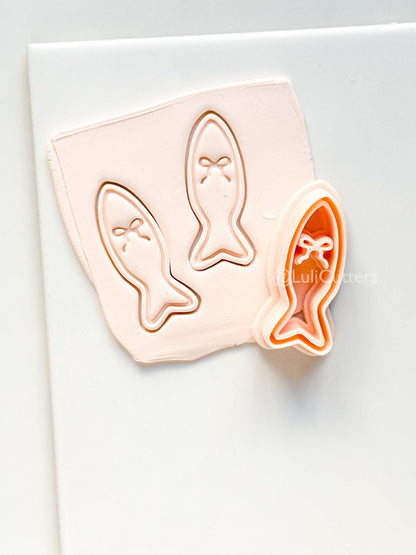 Sardine Chérie Cutter | Fish Bow Shape Tool for Polymer Clay