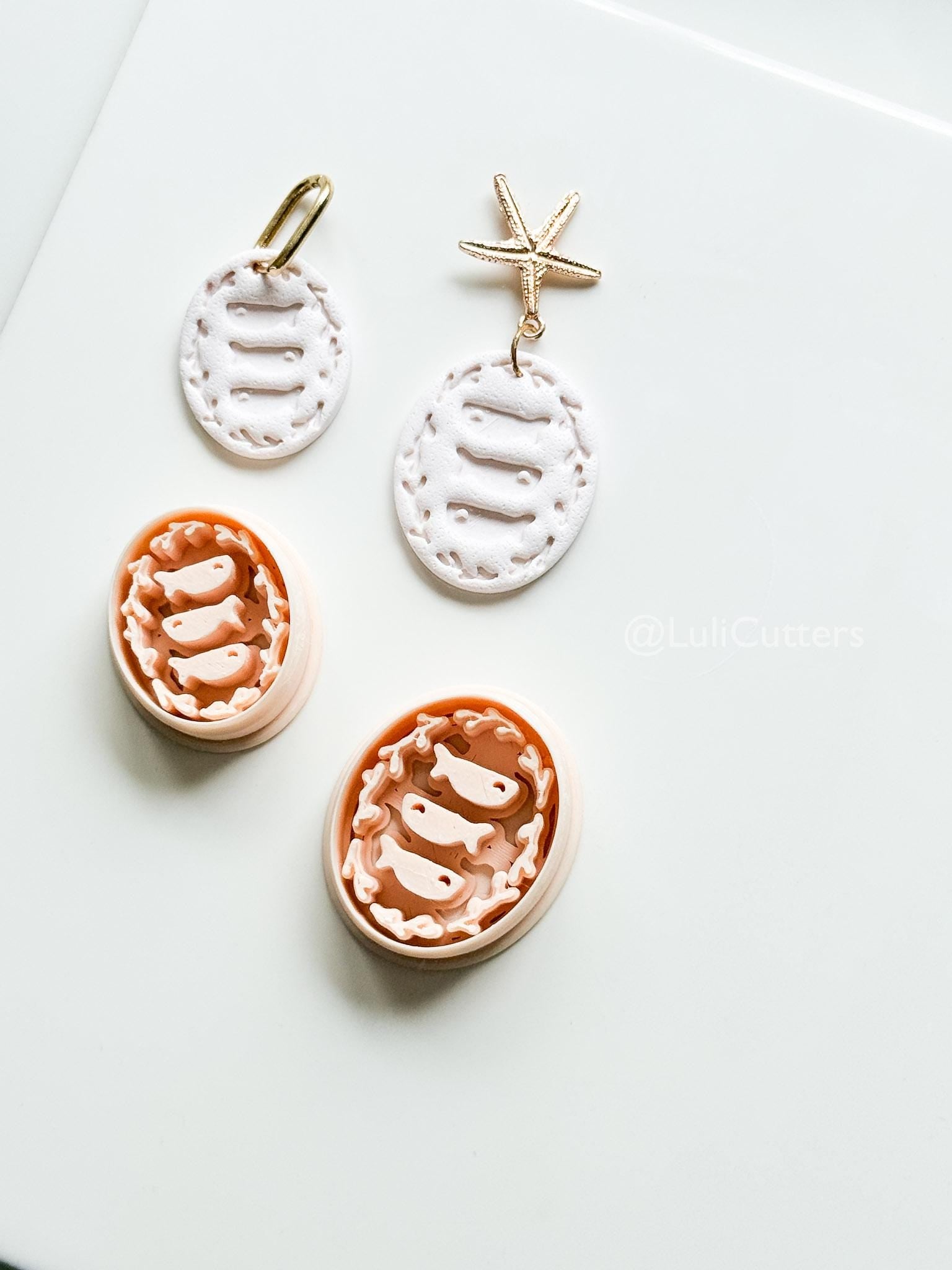 Fish Trio with Corals Cutter: Ocean Impression for Polymer Clay