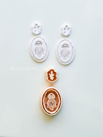 Coastal Cameo Cutter: Jellyfish & Delicate Seashell Design for Polymer Clay