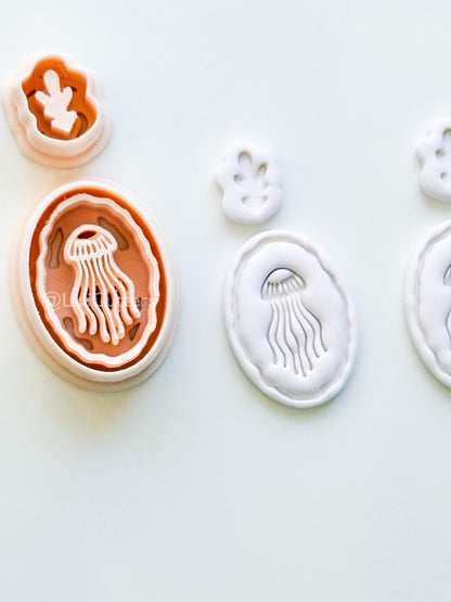 Coastal Cameo Cutter: Jellyfish & Delicate Seashell Design for Polymer Clay