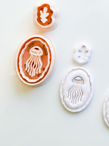 Coastal Cameo Cutter: Jellyfish & Delicate Seashell Design for Polymer Clay