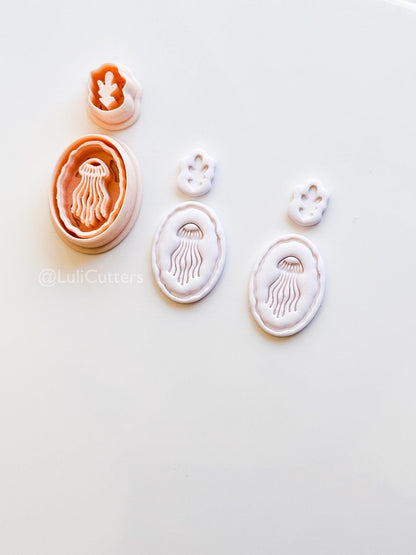 Coastal Cameo Cutter: Jellyfish & Delicate Seashell Design for Polymer Clay