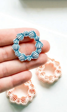 Shell Wreath Cutter: Scallop Frame for Polymer Clay