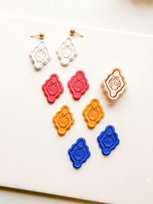 Emboss Bow Shell Cutter: Scalloped Ribbon Design for Polymer Clay