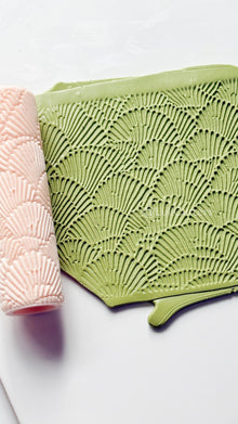 Shell Fan Pattern Texture Roller – Pottery Tool, Crafting Supplies