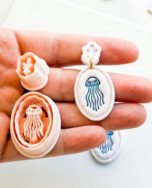 Coastal Cameo Cutter: Jellyfish & Delicate Seashell Design for Polymer Clay
