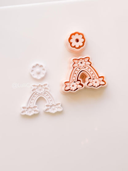 Rainbow Daisy Cutter: Floral Arch Shape for Polymer Clay