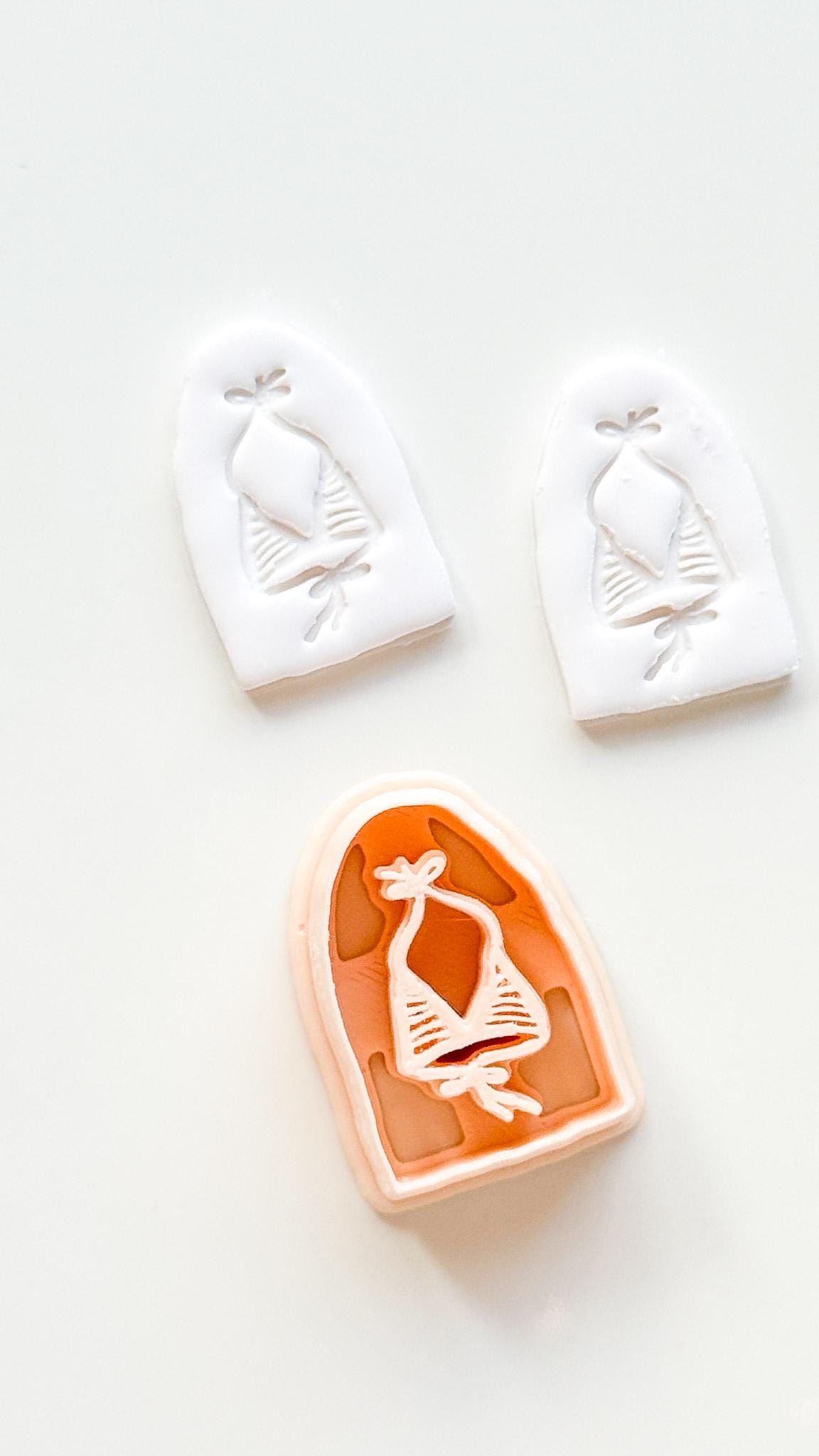 Bikini Top Cutter: Striped Swimsuit Design for Polymer Clay