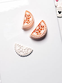 Bloom Watermelon Cutter: Detailed Floral Pattern for Polymer Clay