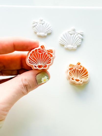 Ocean Belle Cutter: Detailed Scallop Shell Design for Polymer Clay