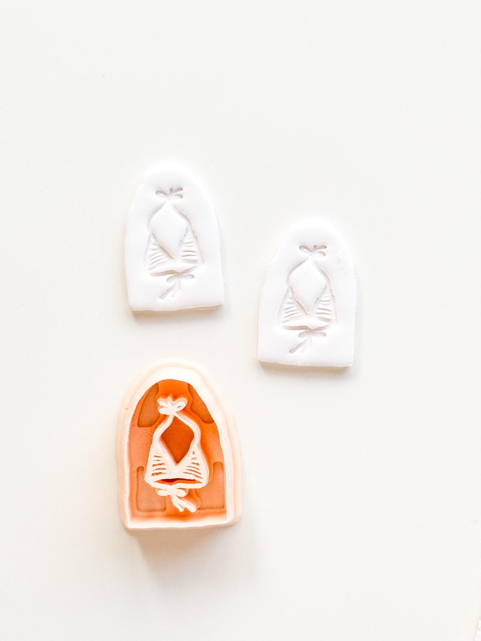 Bikini Top Cutter: Striped Swimsuit Design for Polymer Clay