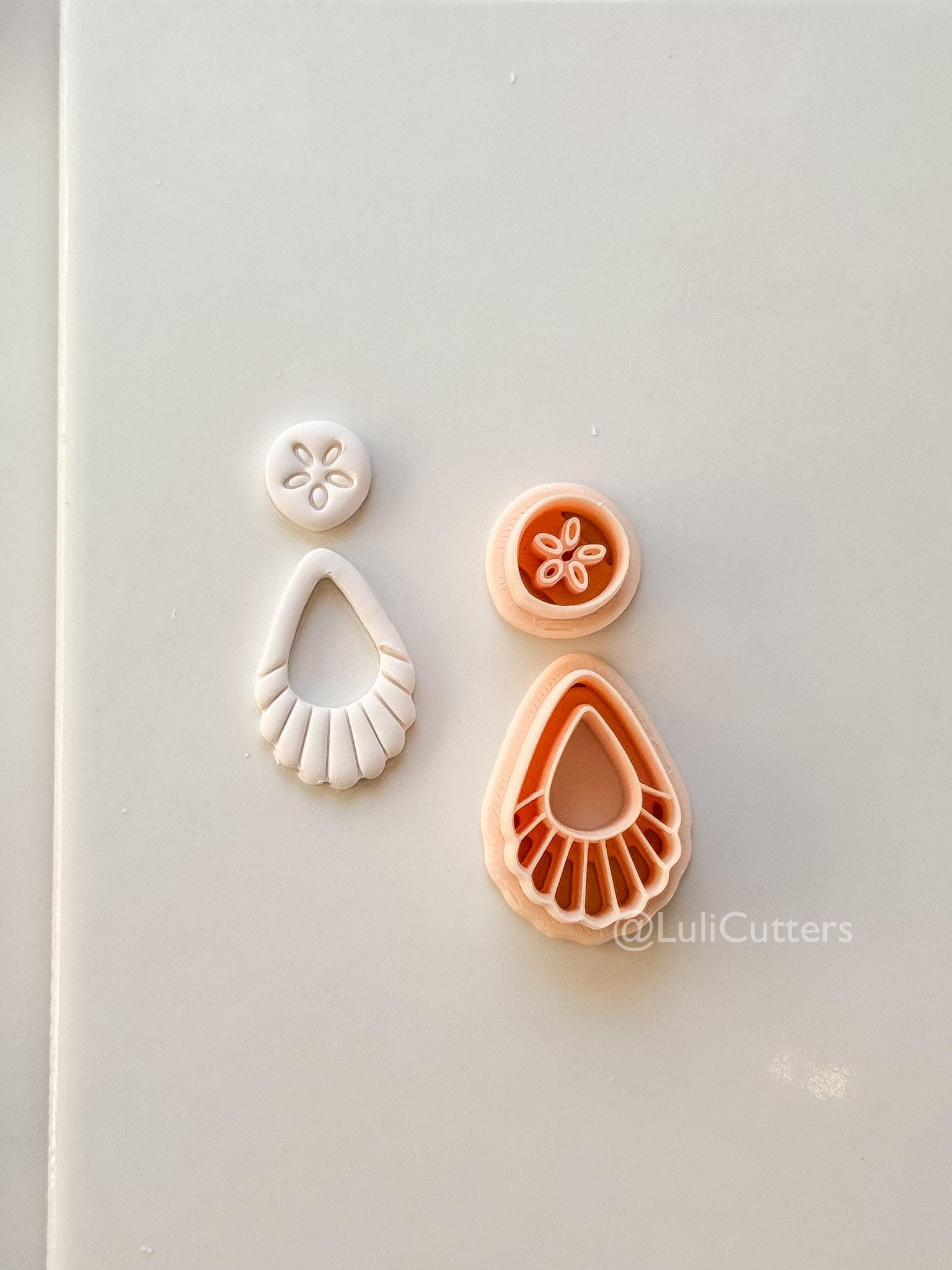 Sand Dollar Teardrop Cutter: Coastal Shell Pattern Shape for Polymer Clay