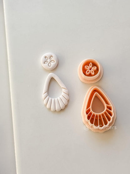 Sand Dollar Teardrop Cutter: Coastal Shell Pattern Shape for Polymer Clay