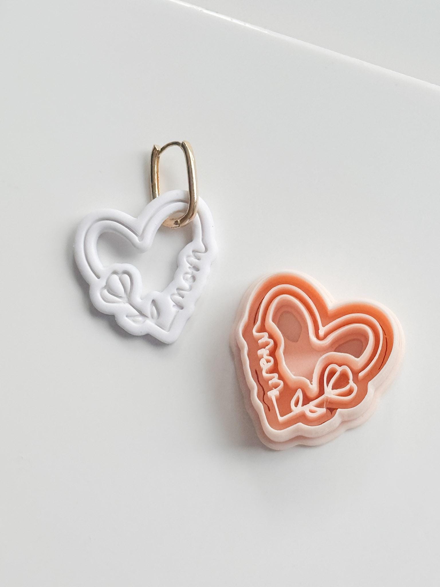 Mom Script Cutter: Heart-Shaped Design with Flower and Cursive Text for Polymer Clay
