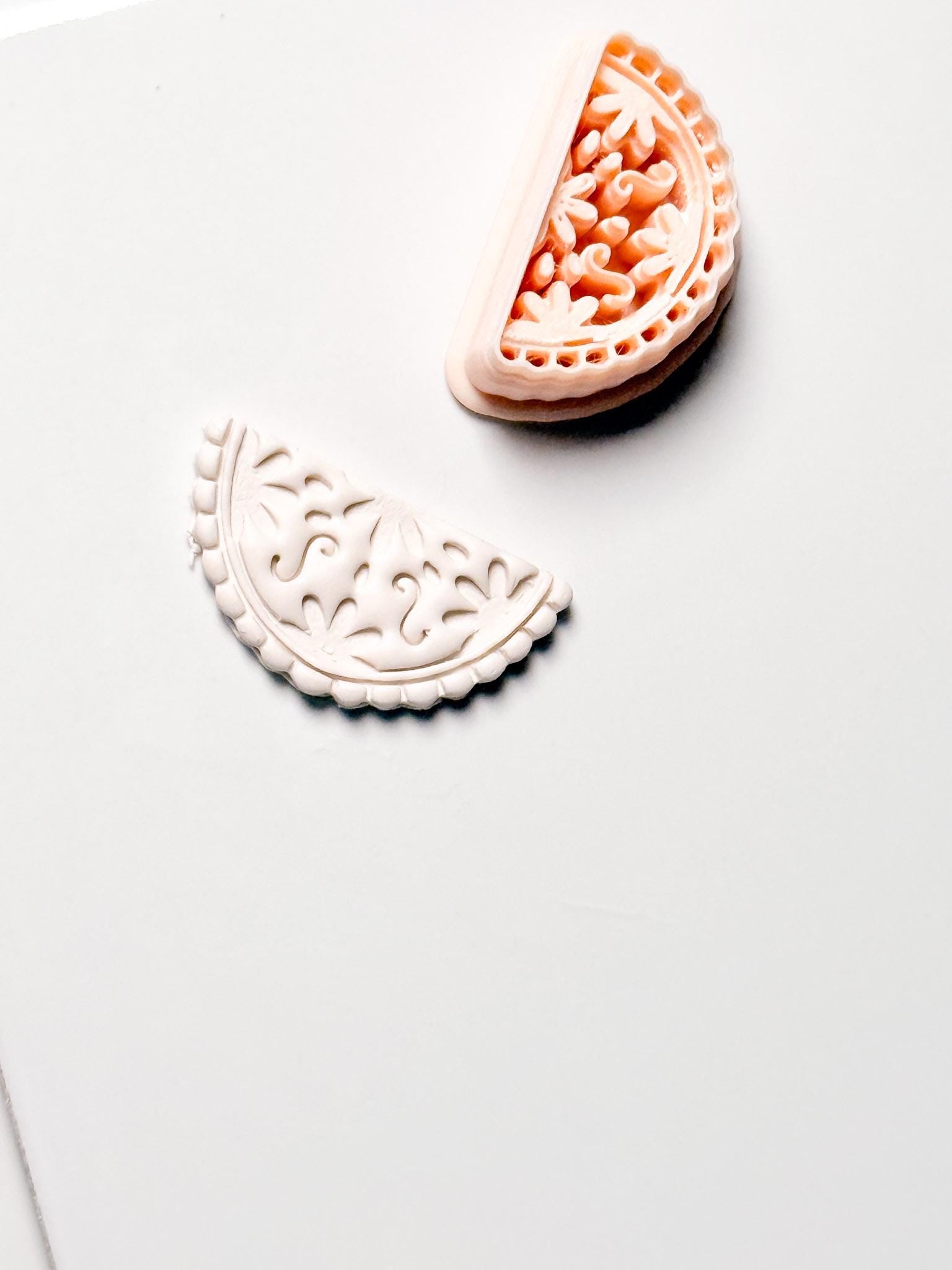 Bloom Watermelon Cutter: Detailed Floral Pattern for Polymer Clay