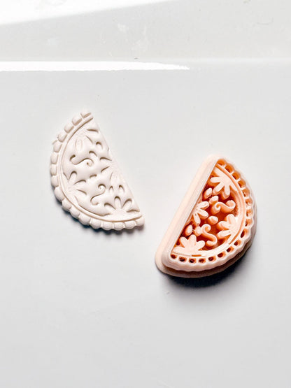 Bloom Watermelon Cutter: Detailed Floral Pattern for Polymer Clay