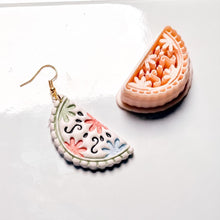 Bloom Watermelon Cutter: Detailed Floral Pattern for Polymer Clay