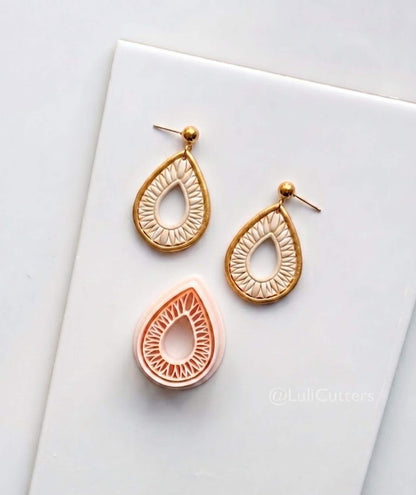 Ribbed Drop Cutter, Teardrop shape clay cutter for Earrings