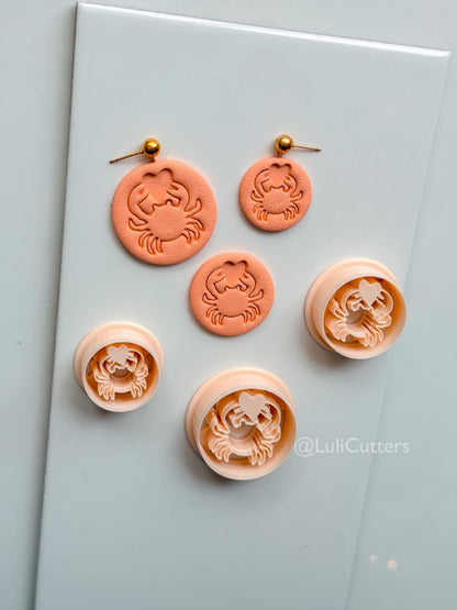 Crab Holding Heart Cutter: Coastal Sea Life Shape for Polymer Clay