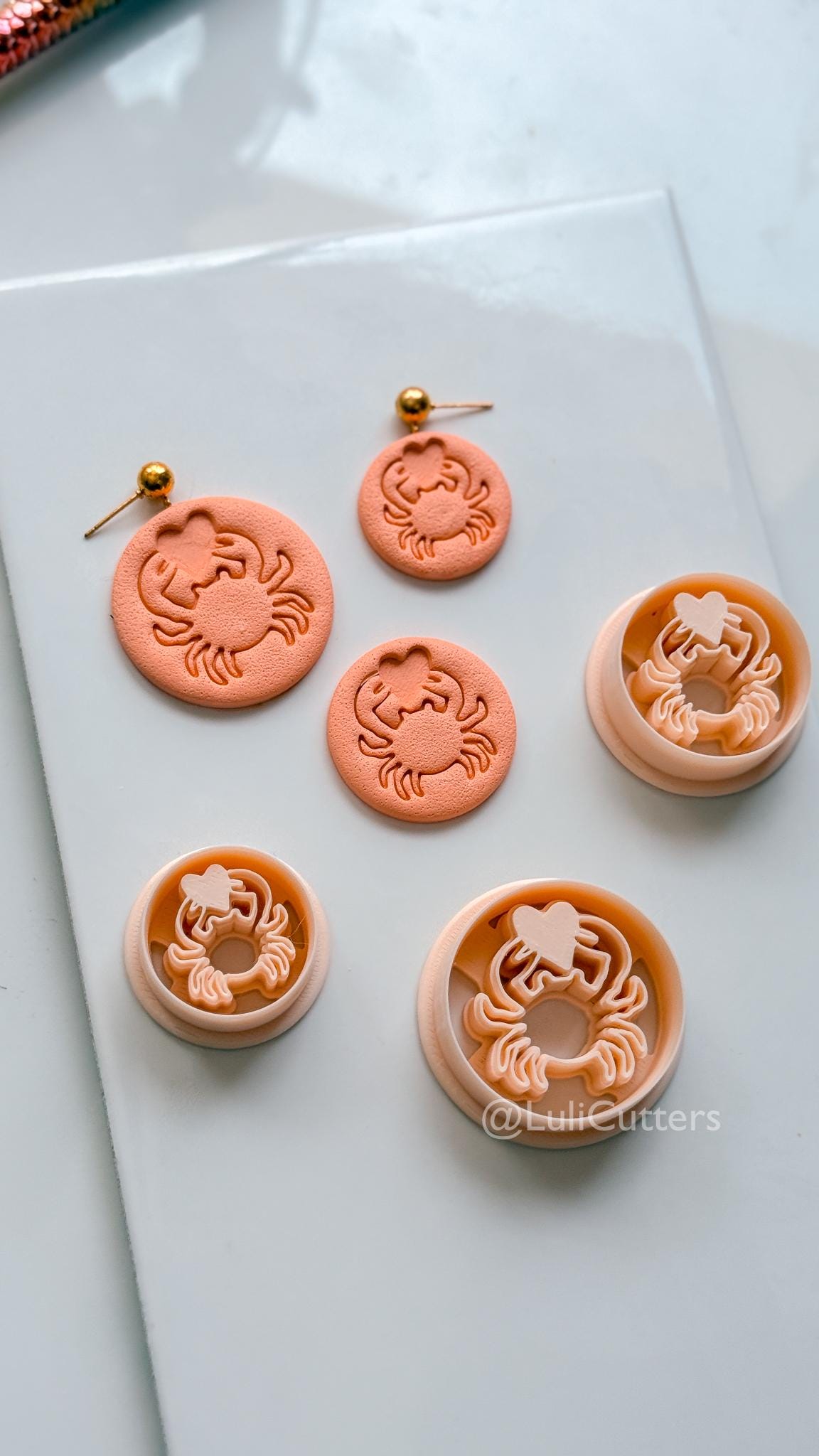 Crab Holding Heart Cutter: Coastal Sea Life Shape for Polymer Clay