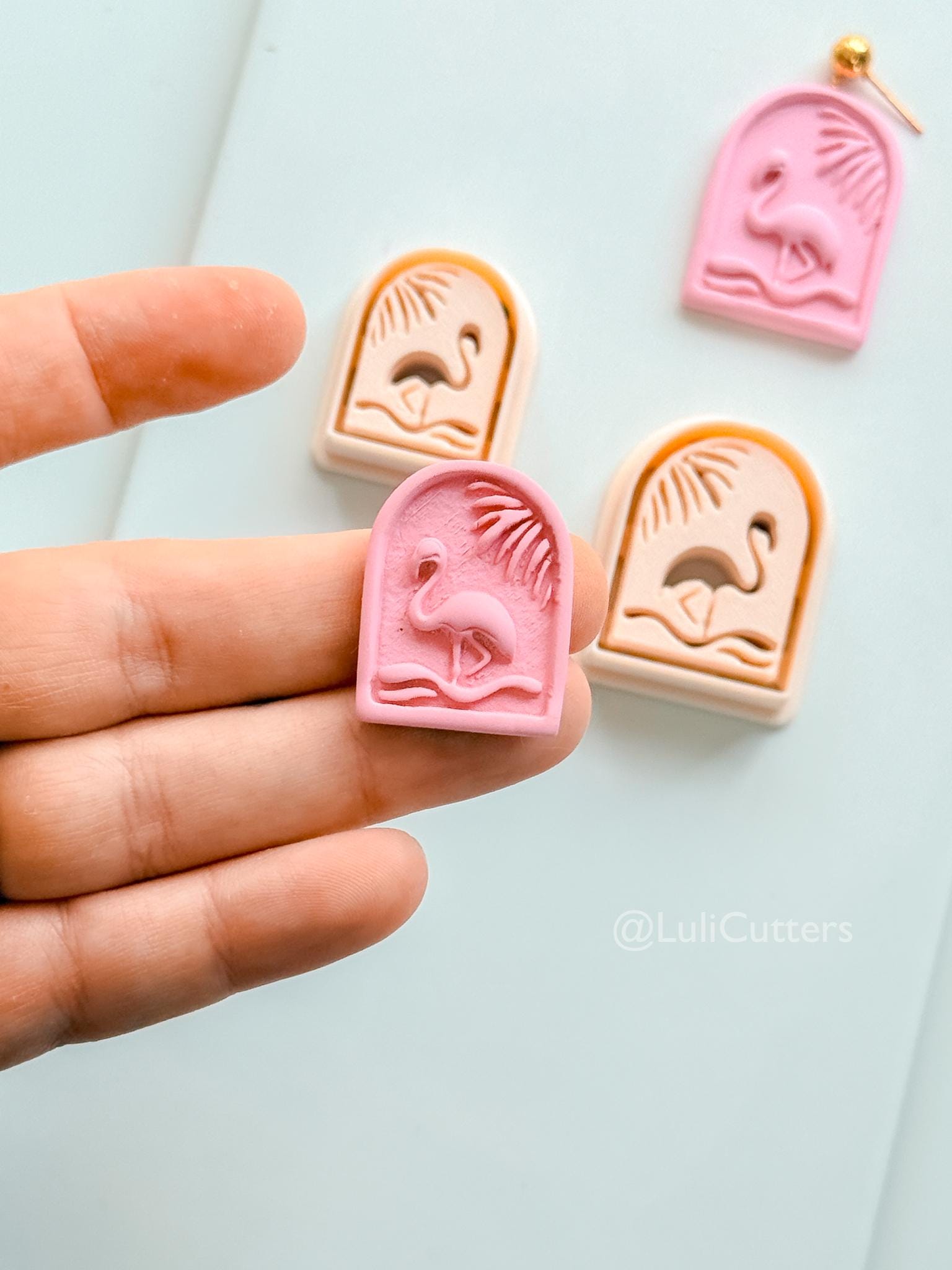 Flamingo Sunset Cutter: Tropical Palm Arch Shape for Polymer Clay