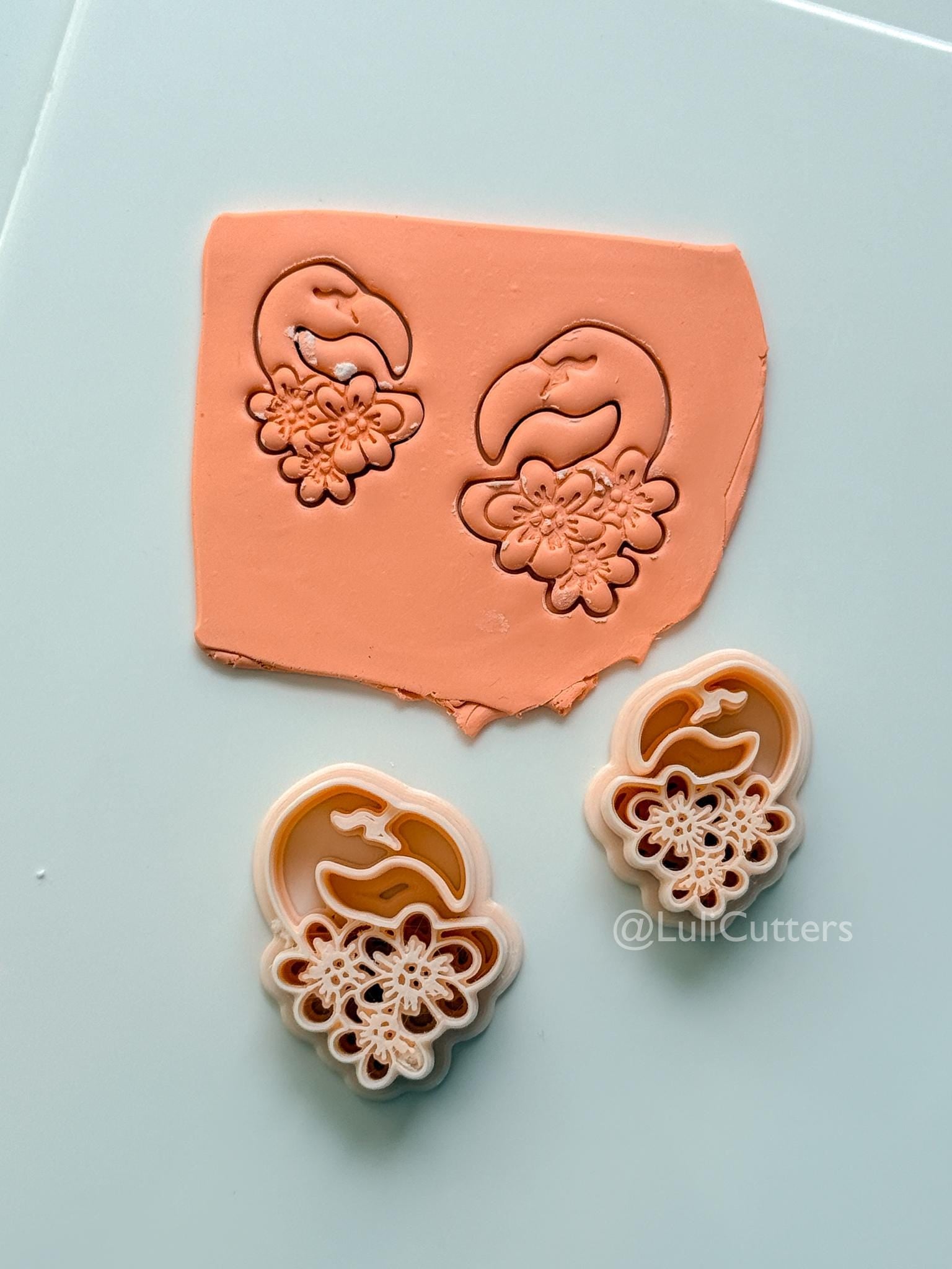 Floral Flamingo Cutter: Tropical Bird Blossom Shape for Polymer Clay