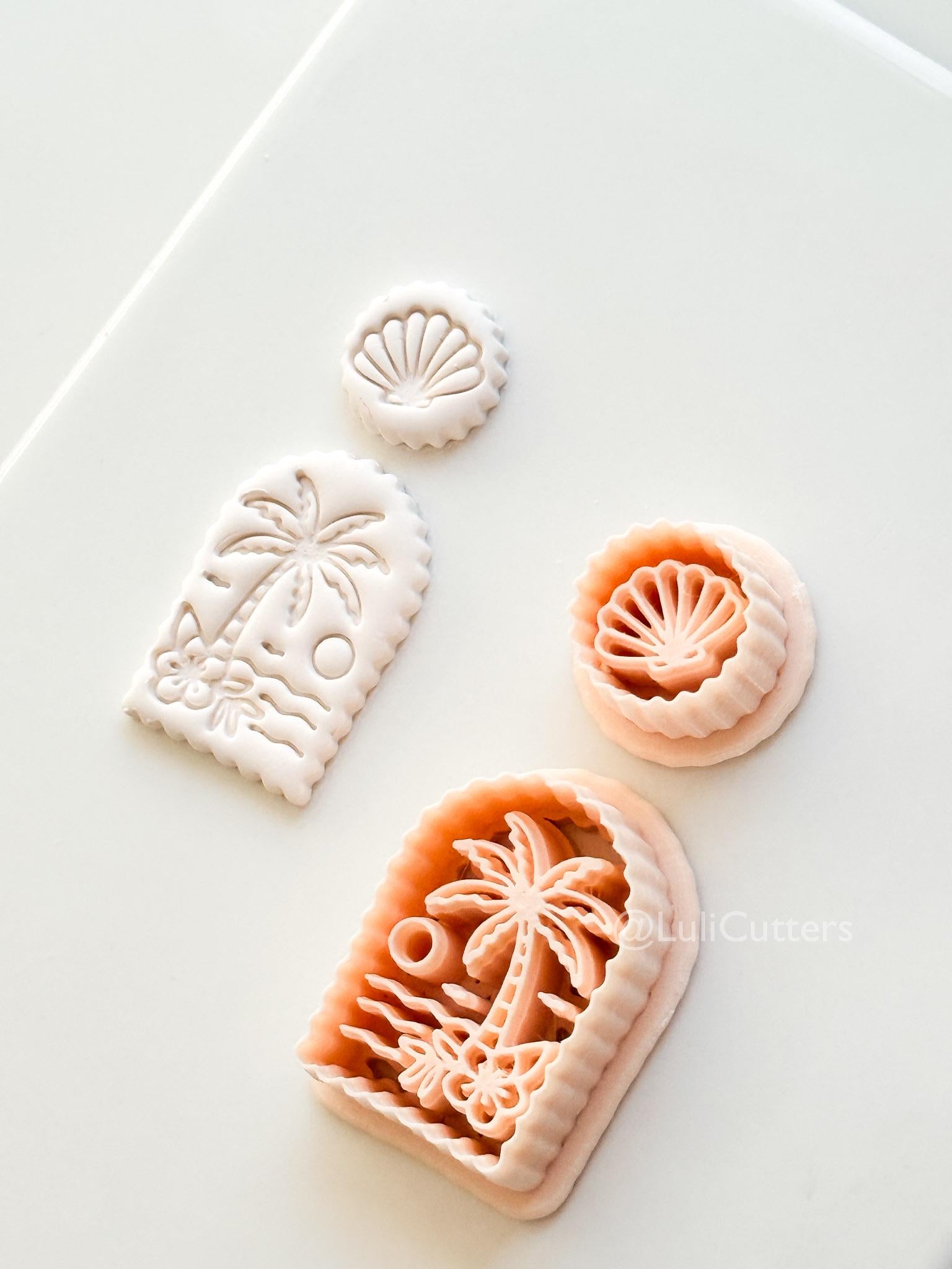 Scalloped Tropical Island Arch Cutter: Palm Tree Beach Scene Shape for Polymer Clay