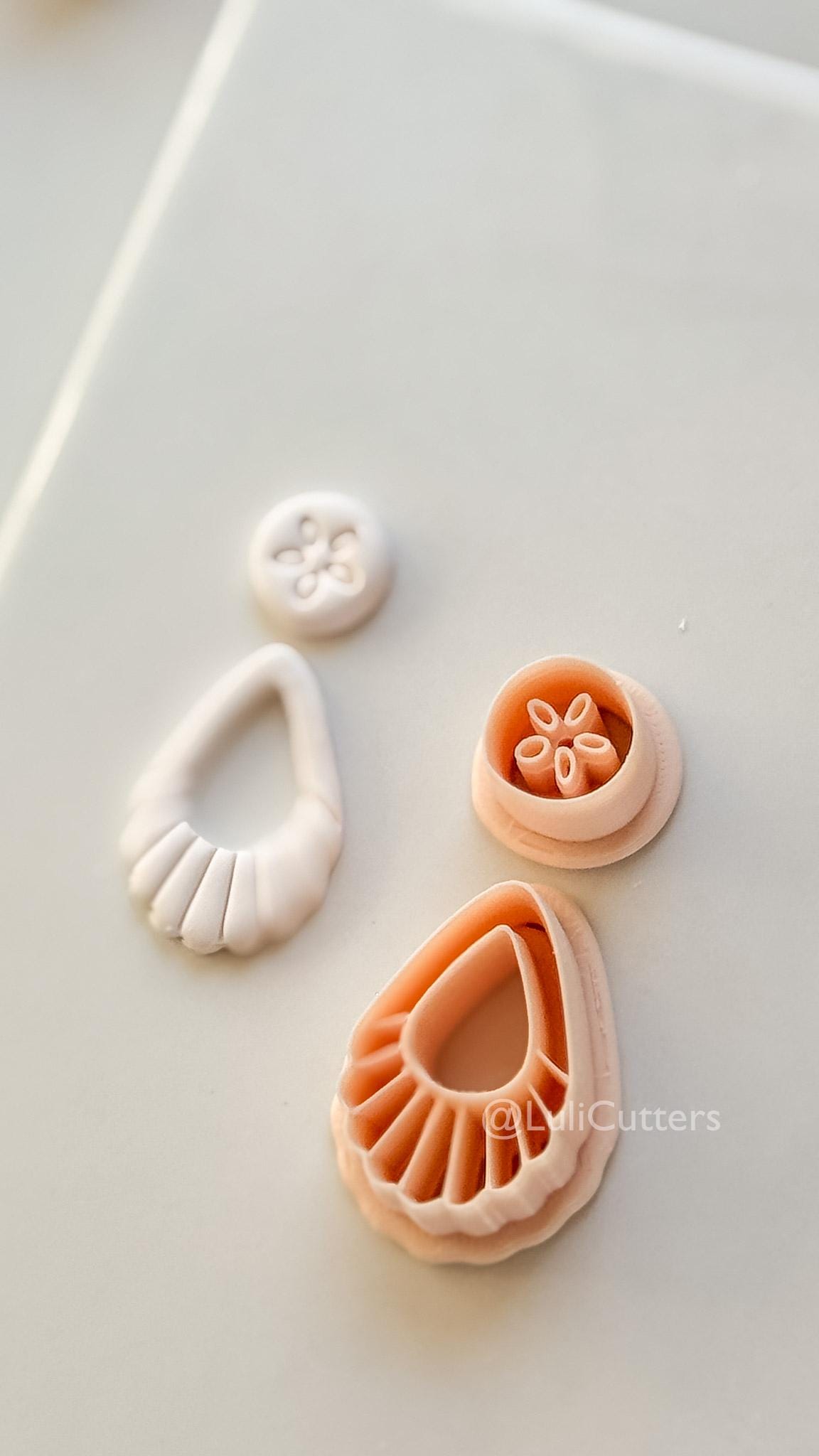 Sand Dollar Teardrop Cutter: Coastal Shell Pattern Shape for Polymer Clay