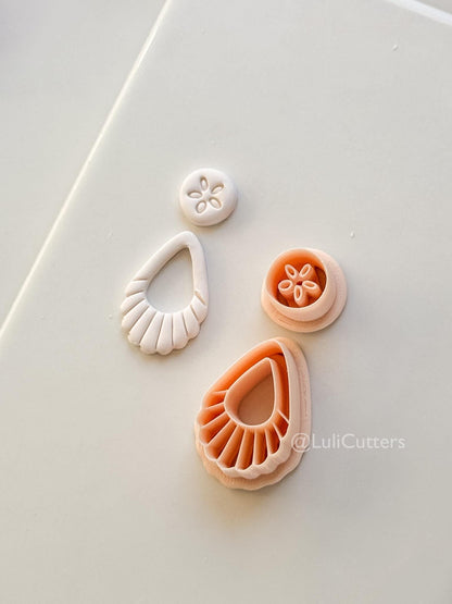 Sand Dollar Teardrop Cutter: Coastal Shell Pattern Shape for Polymer Clay