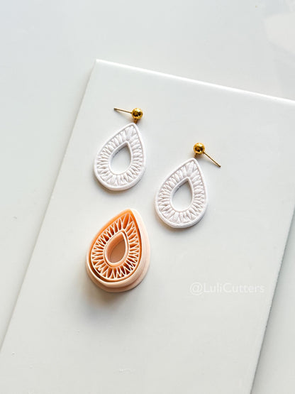 Ribbed Drop Cutter, Teardrop shape clay cutter for Earrings