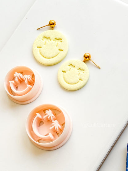 Palm Tree Smiley Cutter: Tropical Face Shape for Polymer Clay
