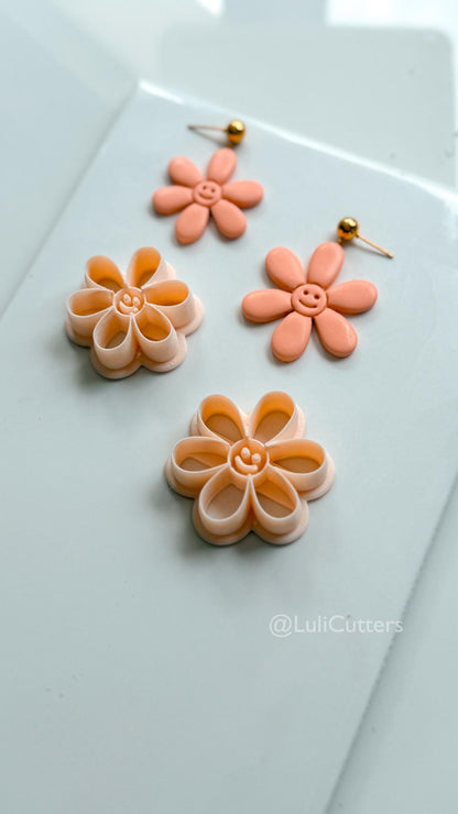 Happy Daisy Cutter: Smiling Flower Shape for Polymer Clay
