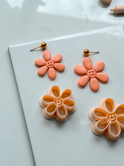 Happy Daisy Cutter: Smiling Flower Shape for Polymer Clay