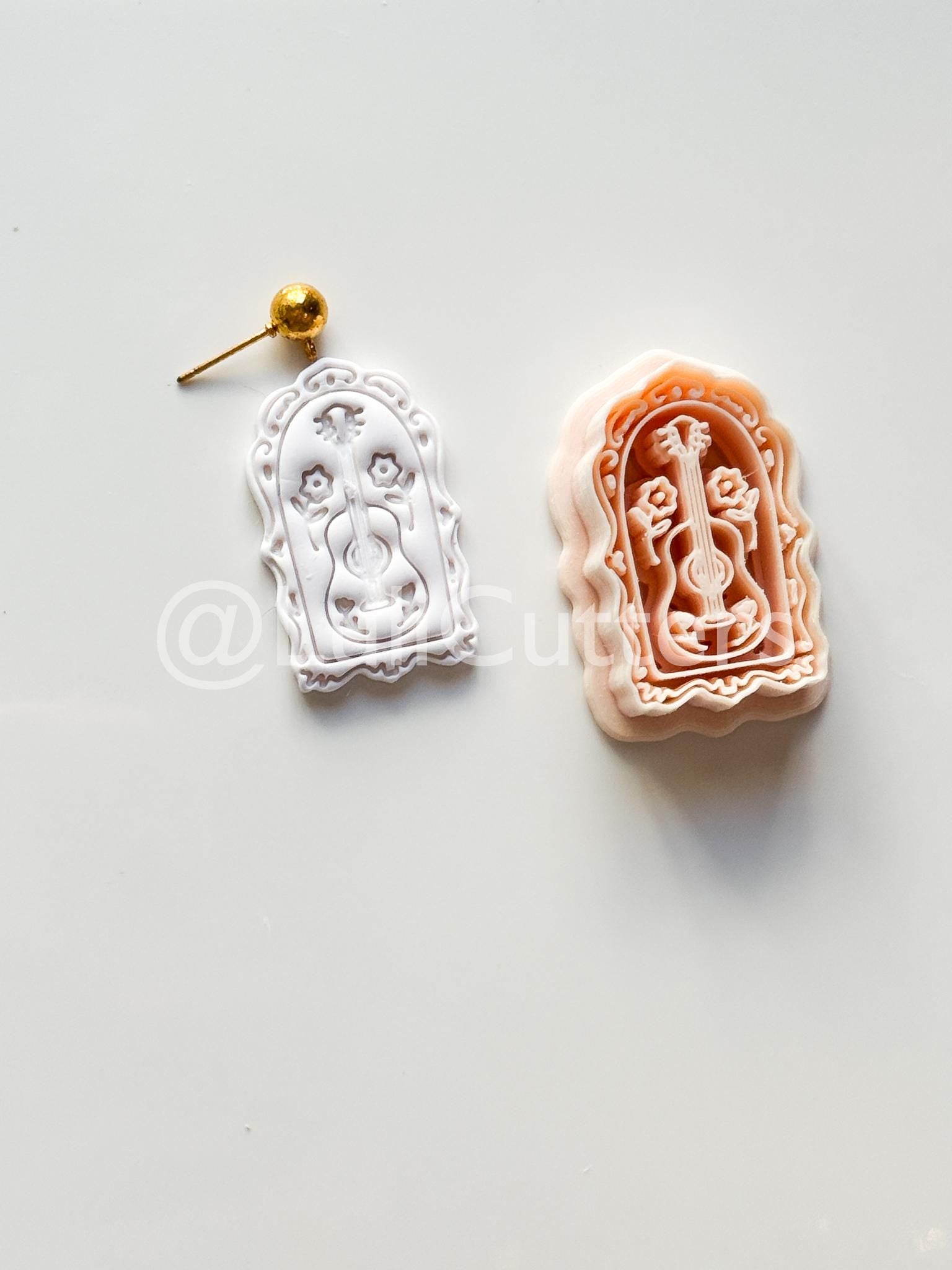 Guitar Solo Cutter: Floral Acoustic Instrument Design for Polymer Clay