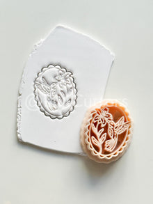 Tropical Hummingbird Cutter: Floral Bird Cameo Design for Polymer Clay