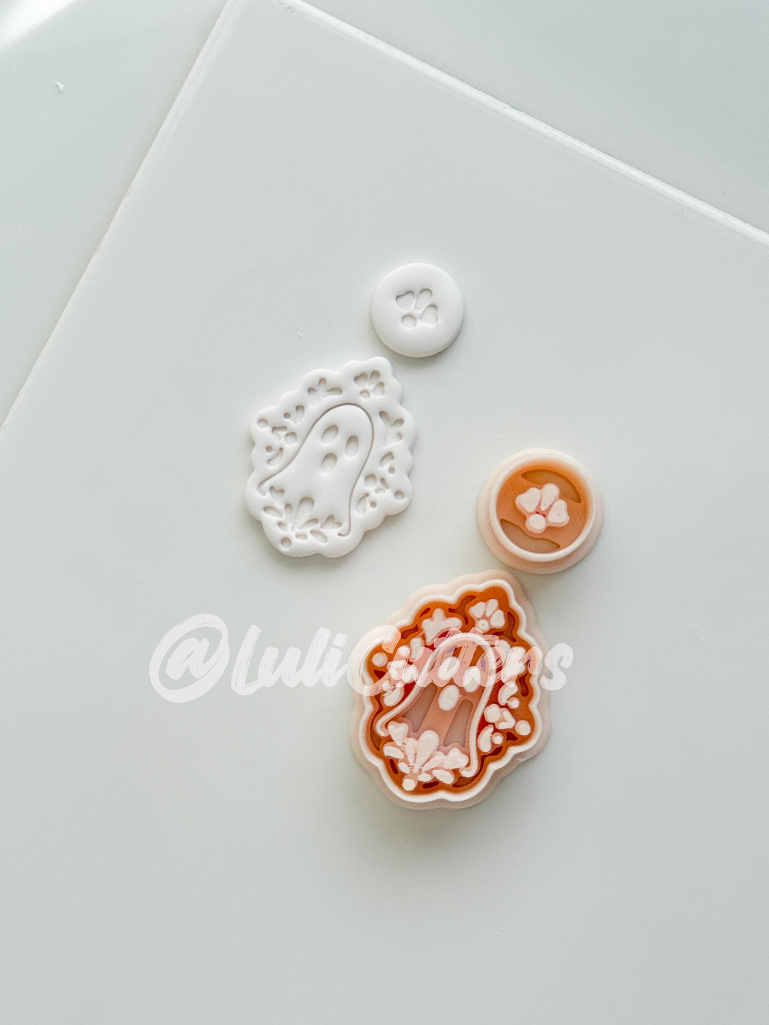 Ghostie Folk Frame Cutter: Floral Ghost Cameo Dangle Shape for Polymer Clay