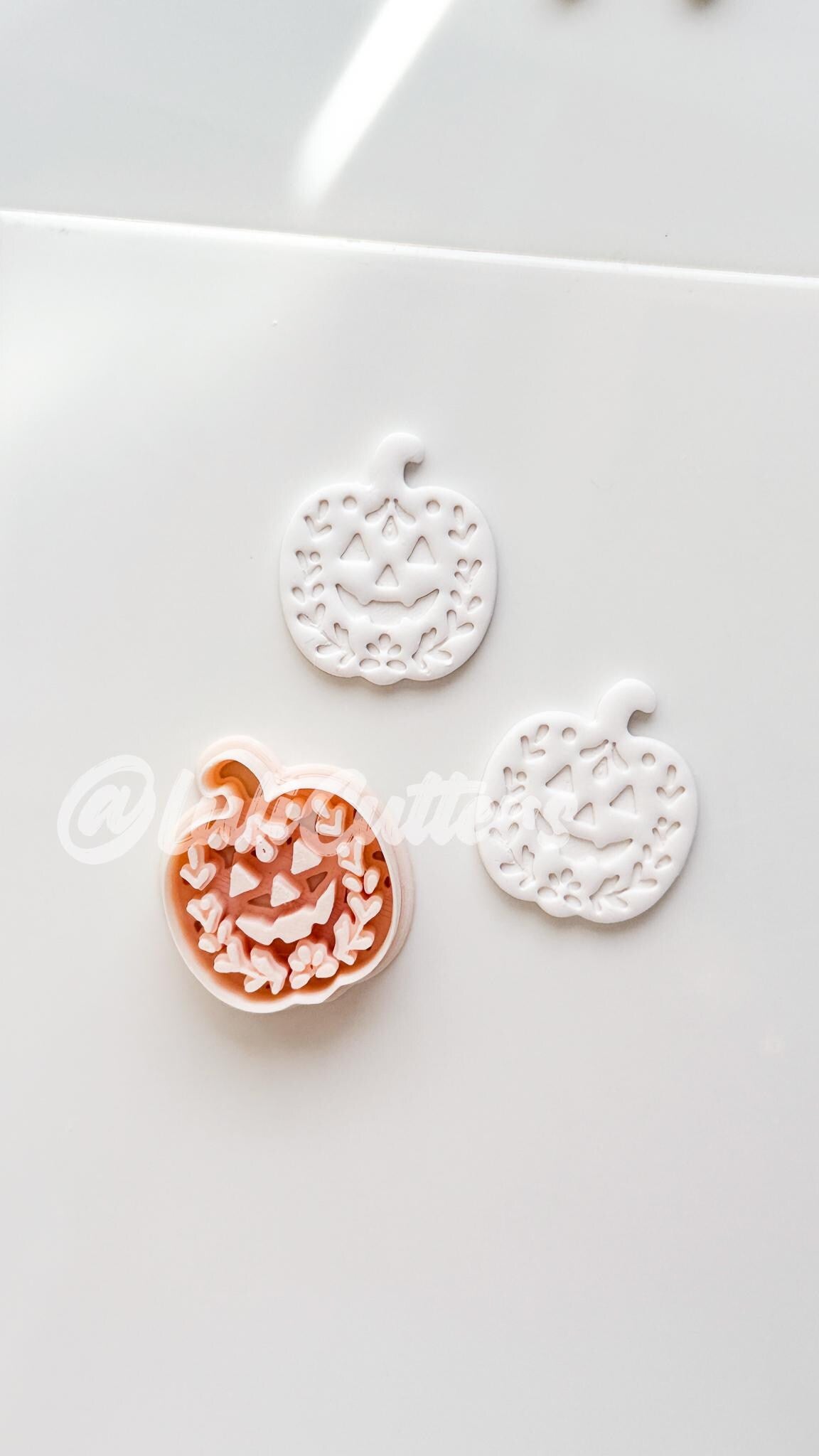 Folk Pumpkin Cutter: Floral Jack O’Lantern Dangle Shape for Polymer Clay