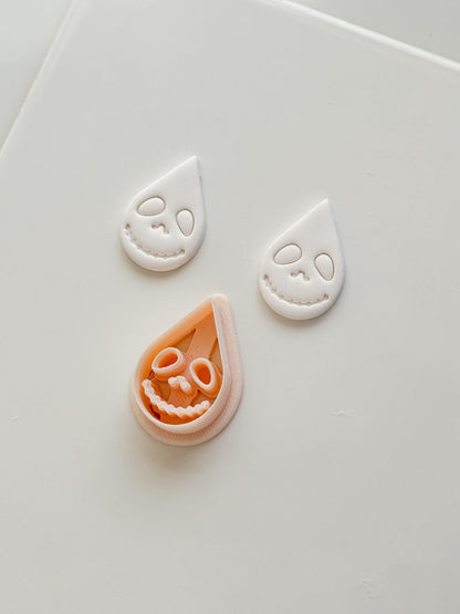 Teardrop Jack Cutter: Grinning Lantern Drop Shape for Polymer Clay