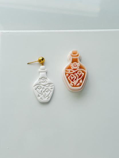 Ghost Potion Cutter: Haunted Elixir Bottle for Polymer Clay