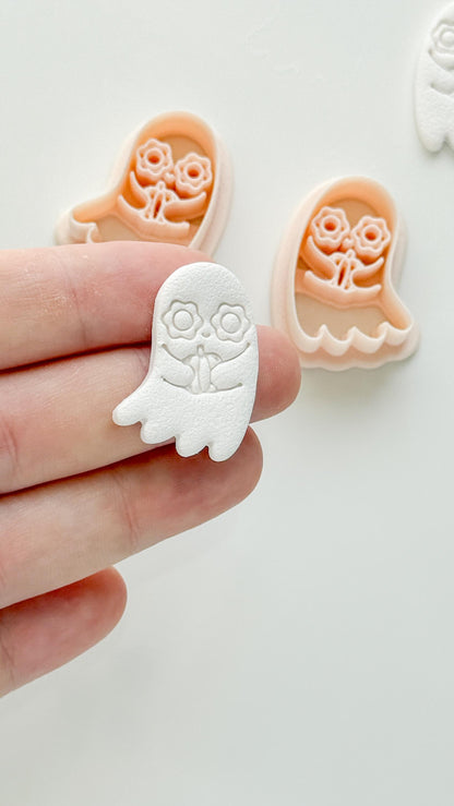 Floral Ghostie Cutter: Flower Eyed Ghost Holding Pumpkin for Polymer Clay